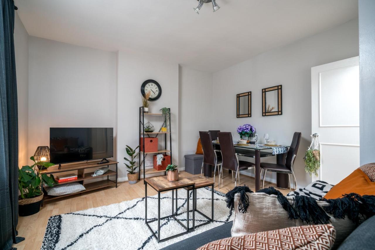 Apartment By Liverpool Street/ Spitalfields Market Лондон Екстер'єр фото